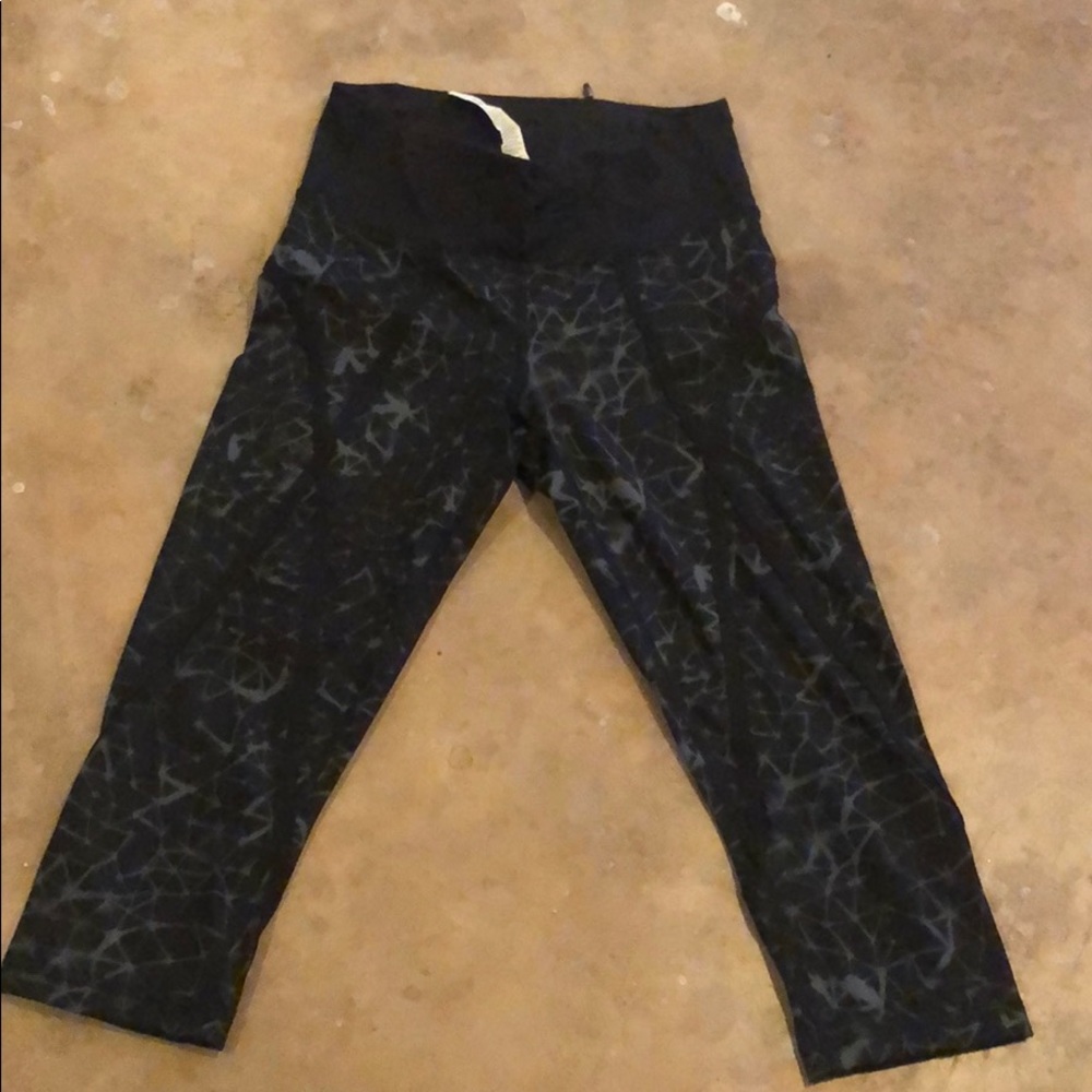 Lululemon crop leggings